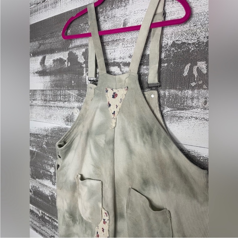 POL Cream Patchwork Cropped Overalls with Floral … - image 11